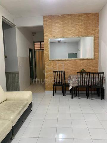 Near lrt! Pangsapuri orchid puchong Prima partial furnish 1