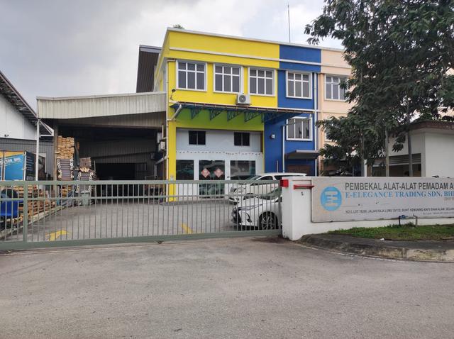 Jalan Bukit Kemuning 1