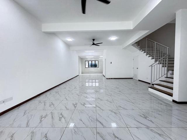 【BRAND NEW UNIT🌈】SENNI 3 BUKIT BANYAN Double Storey Terrace for Rent 1