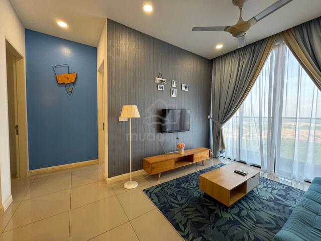 D' Pristine @ Medini 1