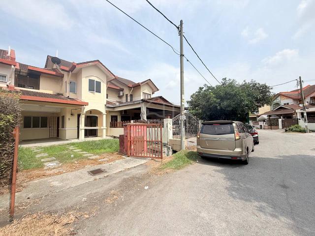 FULLOAN❤️RUMAH CANTIK❤️ 22×75 2 Tingkat Seksyen 7 Bangi 8 3 4 15 1
