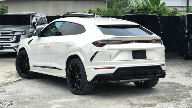 2022 Lamborghini URUS 4.0 (A) - 2