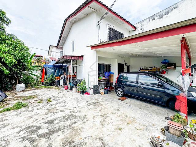 For Sale - Corner Lot 2 Storey Taman Rasmi Jaya, Ampang 1