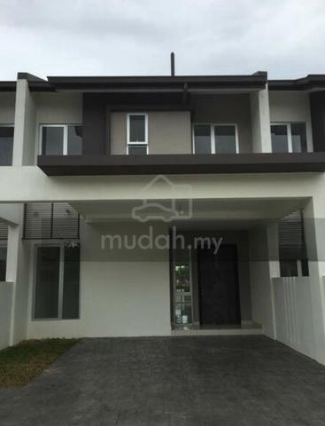 Rare 22x85 Unit in Arahsia Tropicana Aman | Gated Guarded | 4