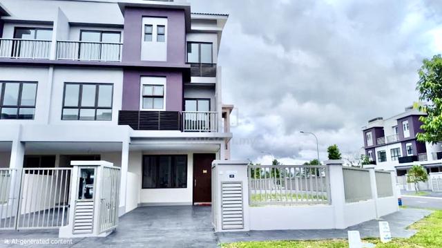 CORNER LOT! The Strata Townhouse Bandar Puteri Bangi LUAS MURAH NICE! 1