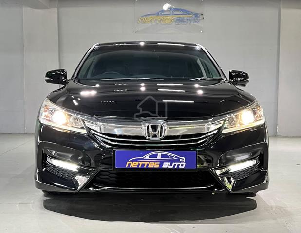 2017 Honda Accord 2.0 VTi-L / P/Start / C/Loan  - 3
