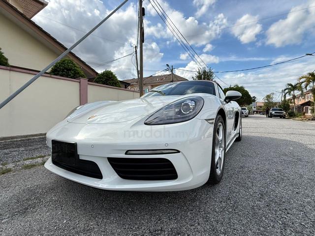 2017 Porsche 718 2.0 BOXSTER - 1