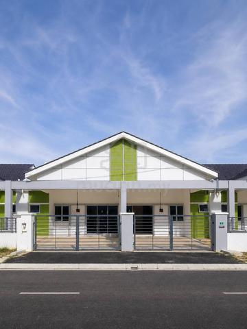 [FOR RENT] Single Storey House Jalan Lakeville, Seri Iskandar 1
