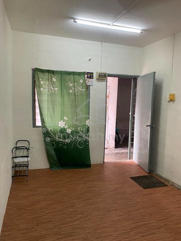 Rumah Pangsa Sri Bukit Mewah 1
