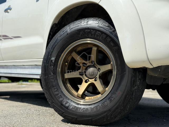 2014 Toyota HILUX 2.5 (A) CAR KING CONDITION - 3