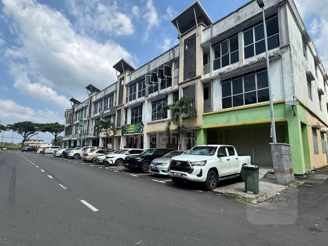 Klang Sentral - Bandar Bukit Raja Klang 3 Storey Shoplot For Sale 1