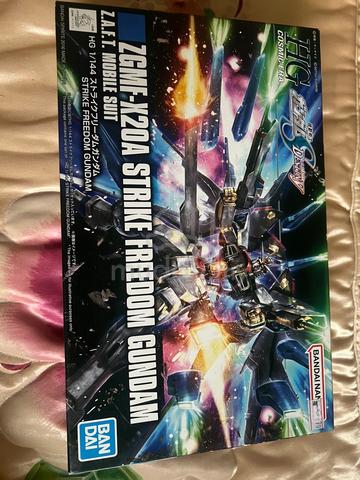 Gundam Collection - photo 4 of 6