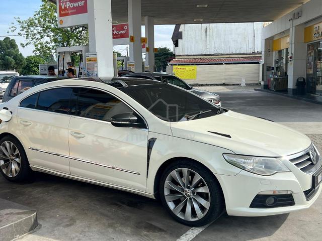 2011 Volkswagen Passat CC - 2