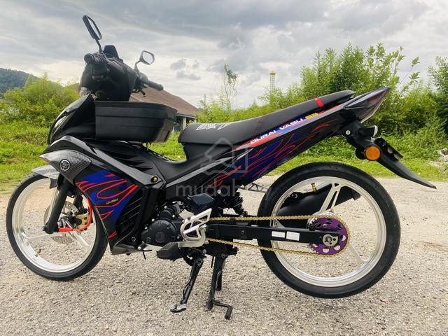 Carousel Image
