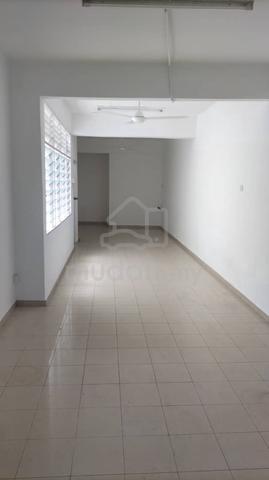 Shop House 3rd floor at Georgetown 1