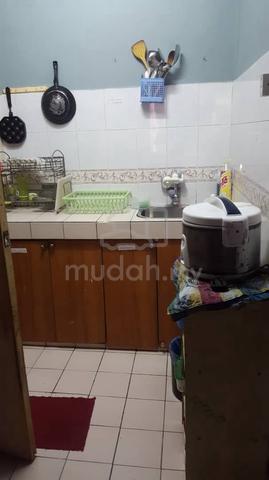 Pelangi Apartment ( Pelangi Damansara ) 1