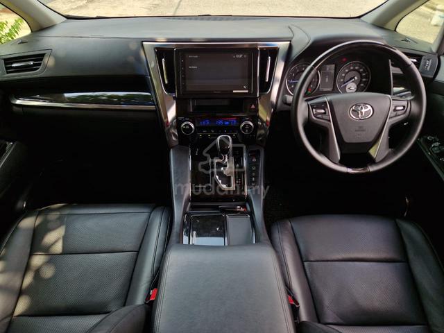 2017 Toyota VELLFIRE 2.5 ZG (A) BLACK PILOT SEATS - 4