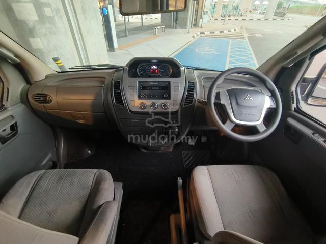 2015 Maxus V80 2.5 (M) Panel Van Diesel - 5