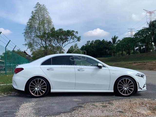 Mercedes Benz A250 2.0 AMG Sedan 4Matic 3LED REG23 - 5