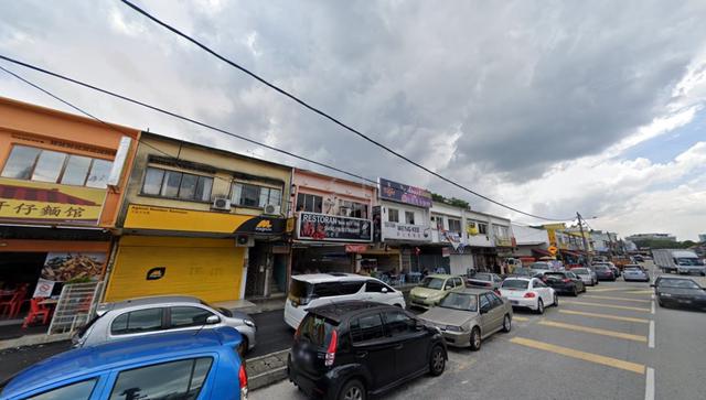 .🟥Taman Kepong, Freehold, 2 Storey Shop Lot🟥22x70, BU 2800sqft 1