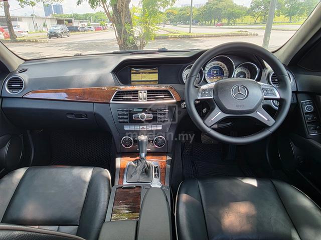 2011 Mercedes Benz C200 CGI BlueEFCY 1.8 W204 - 4