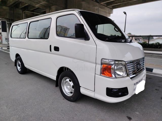 2013 Nissan Urvan 3.0 (M) Window Van 14 seat - 1