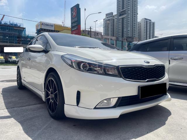 2017 Kia Cerato 2.0 (A) Sunroof Rare Model - 1