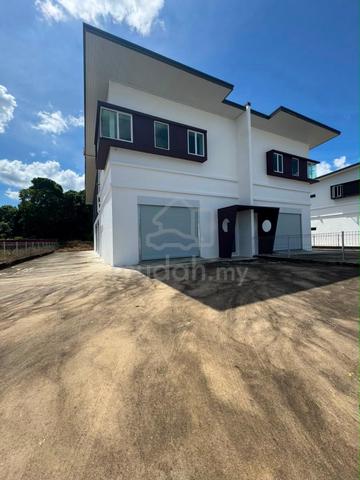 Batu Kitang Warehouse Double Storey Semi Detached 2837 Sqft 1