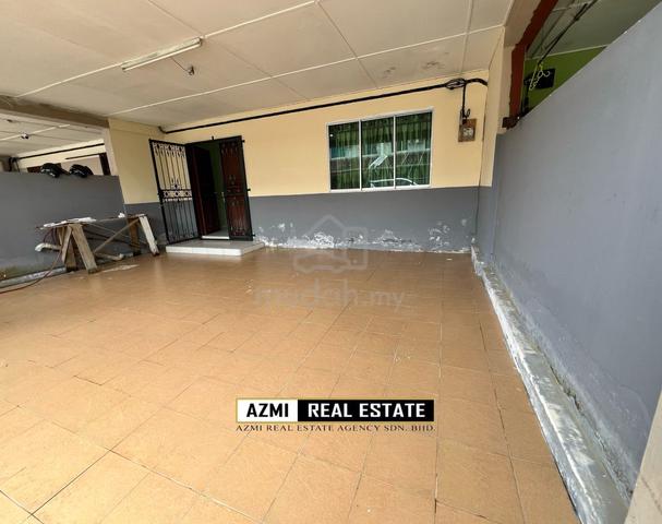 Double Storey Intermediate Terrace at Taman Samarindah Kota Samarahan 3