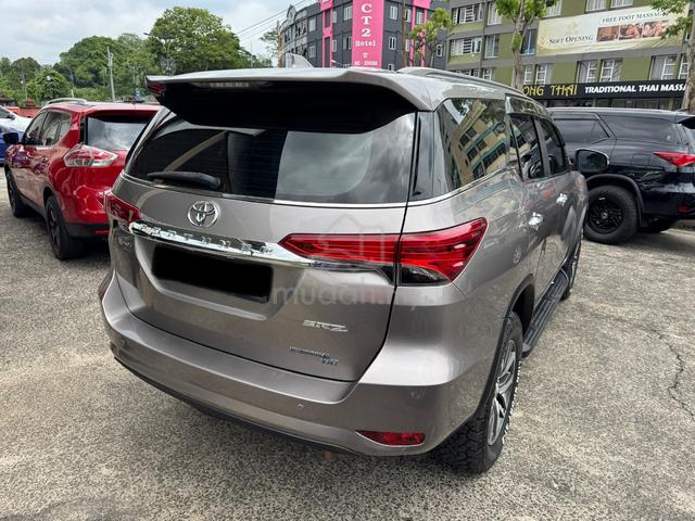 2016 Toyota FORTUNER 2.7 V TGN51R ENHANCED (A) - 3