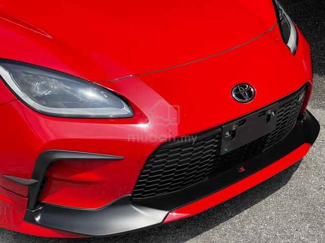GR BODYKIT / EXHAUST 2022 Toyota GR86 2.4 RZ (A) - 2