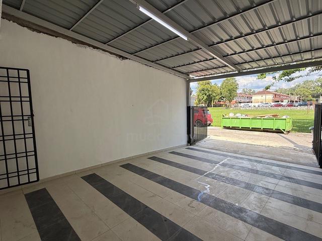 Kluang, Taman Pelangi, 2 Tingkat 3bilik Unblock View Full Loan + Reno 2