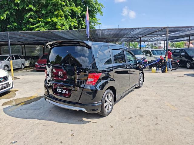 2012 Honda FREED 1.5 (AUTO) - 2