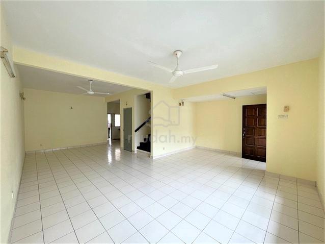 2 Storey House @ Kota Kemuning Sek.31 Shah Alam x 1