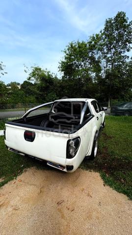 2010 Mitsubishi TRITON 2.5 KB4TGJRXZR FACELIFT (M) - 2