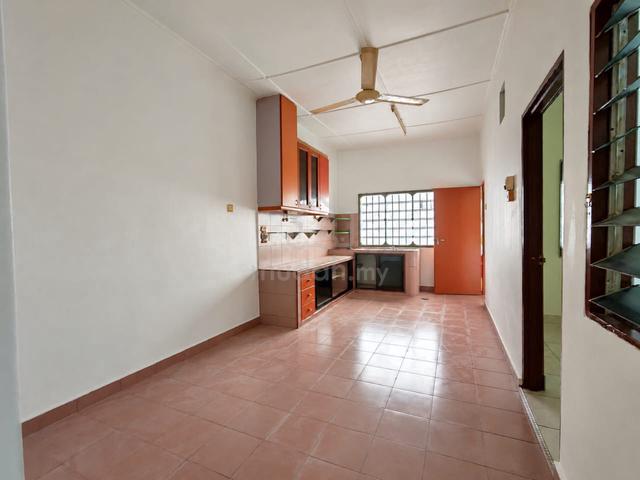 Taman Universiti kebudayaan Skudai Single Storey House For SALE 1