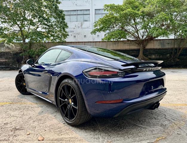 2022 Porsche 718 2.0 CAYMAN (A) S/CHRONO BOSE UK - 2