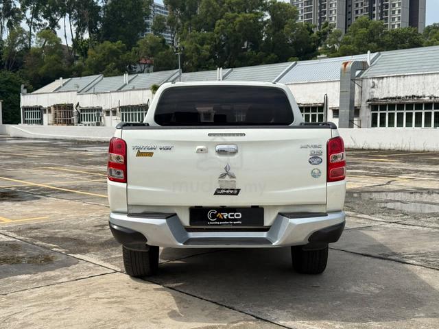 Mitsubishi TRITON 2.4 VGT A/T PREMIUM Free Warrant - 4