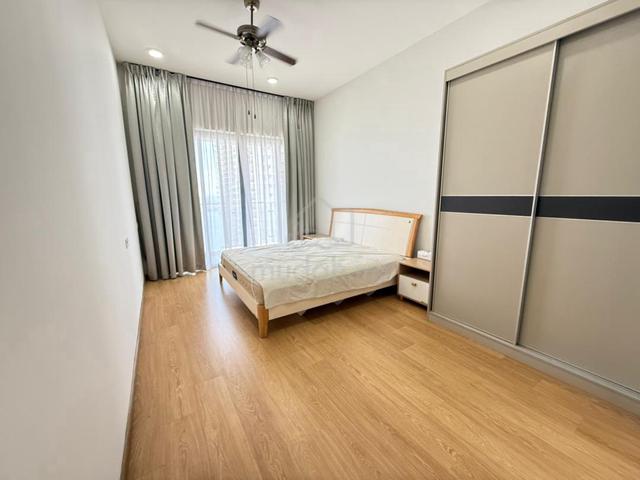 Country Garden / Dangabay / Room For Rent / Master Room / Royal Strand 2