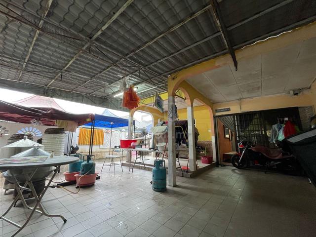 End Lot Single Storey Terrace House Seksyen 17 Shah Alam 1
