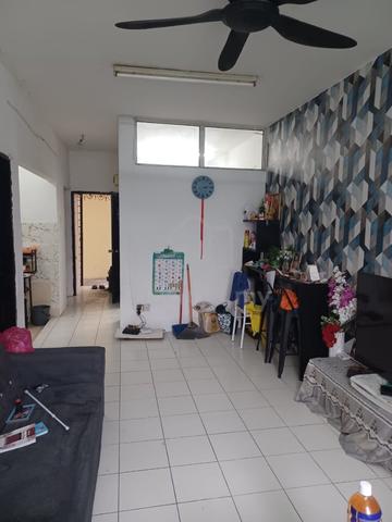 Nilam Sari Apartment Seksyen 7, Shah Alam Selangor 1