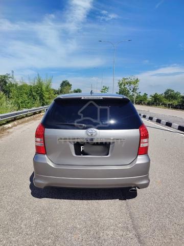 2003 Toyota WISH 1.8 X AWD (A) - 4