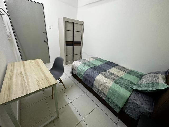 Newly Refurbished SINGLE room|Setia Taipan,Setia Alam 1
