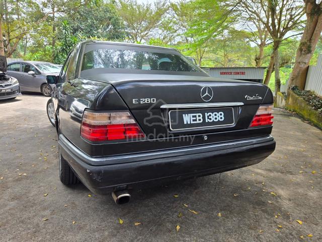 1995 Mercedes Benz E280 Masterpiece W124 - 3