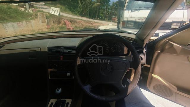 1995 Mercedes Benz C200 AVANTGARDE (CKD) 2.0 (A) - 5