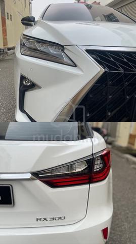 2019 Lexus RX300 2.0 SPORT (A) FULL SERVICES RECOR - 3