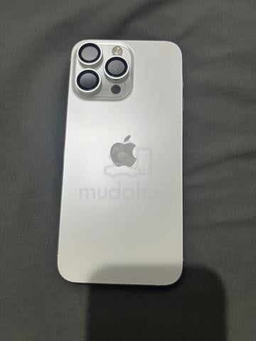 iPhone 15 Pro Max 256GB – White Titanium - photo 2 of 6