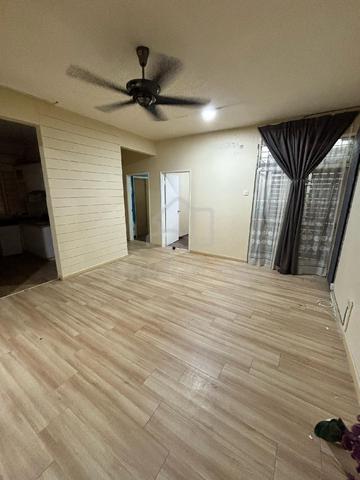 Sri Wira Apartment 1