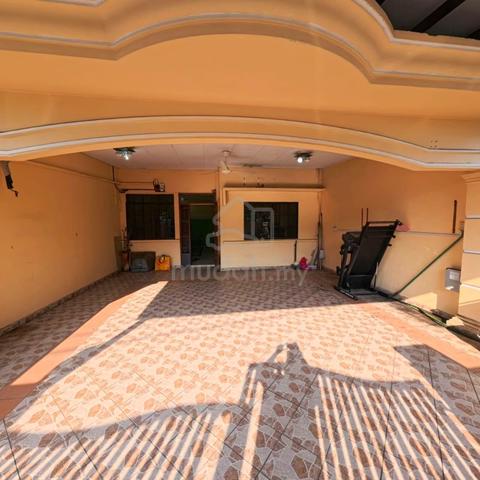 Taman perling,jalan camar,single storey 1