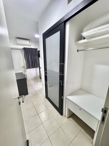 Uni Suites 1